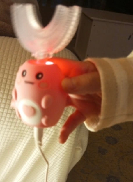 תומר שוקרון ⭐⭐⭐⭐⭐